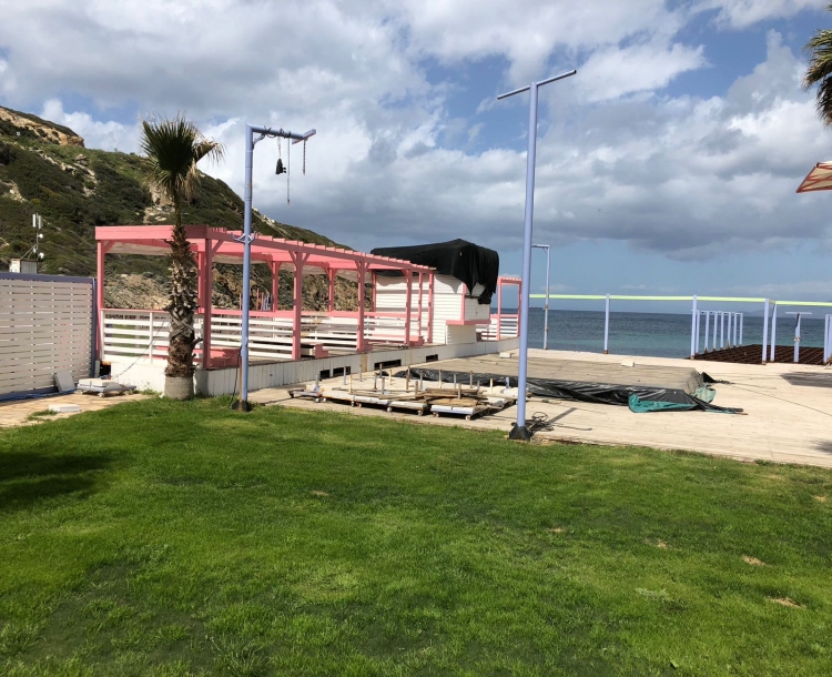 Yeni Foça Mambo Beach Altyapı Yenileme Çalışm...